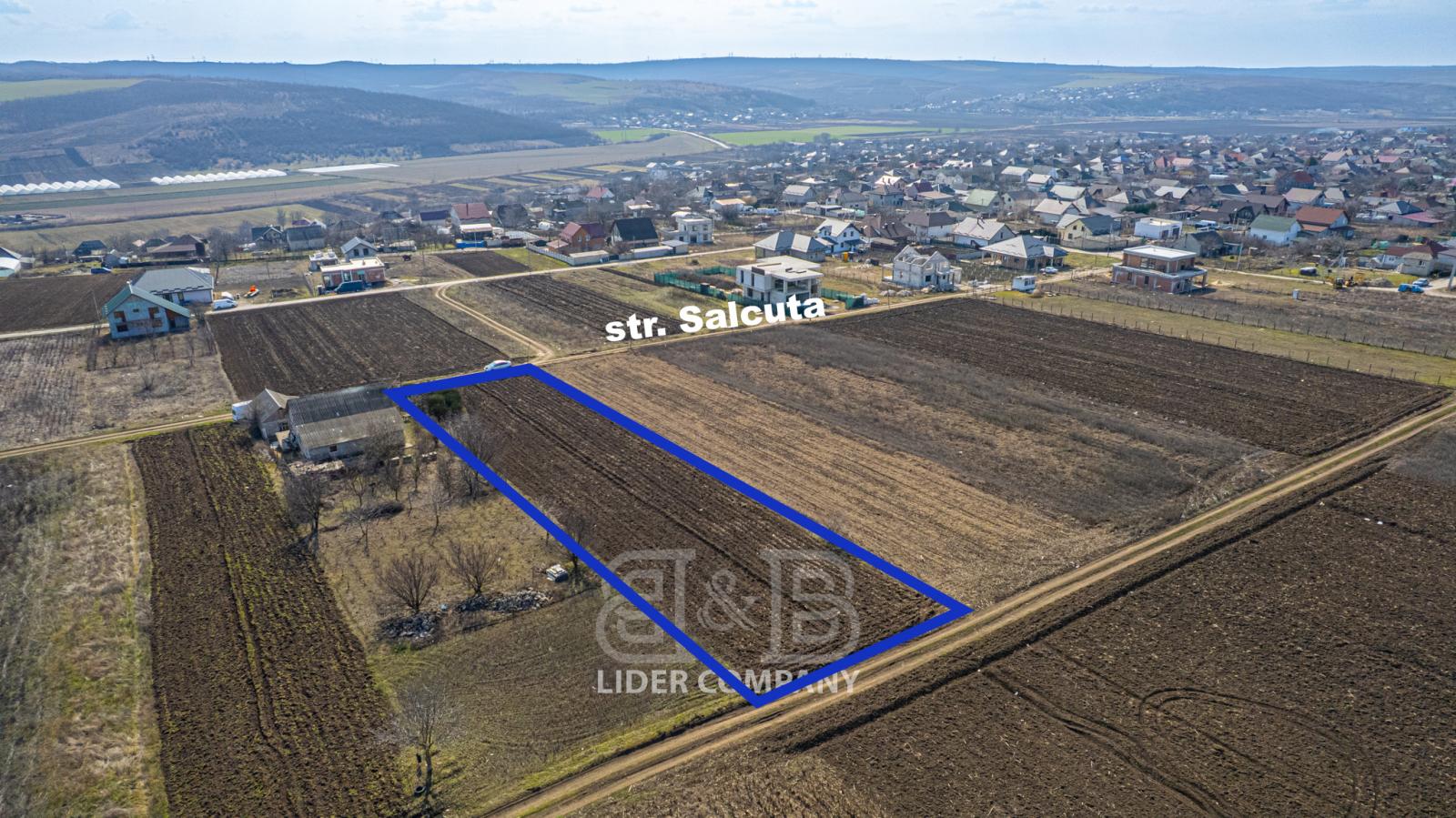 Se vinde teren pentru construcție – 9 ari, Băcioi