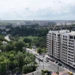 De vânzare apartament cu 2 camere - Centru