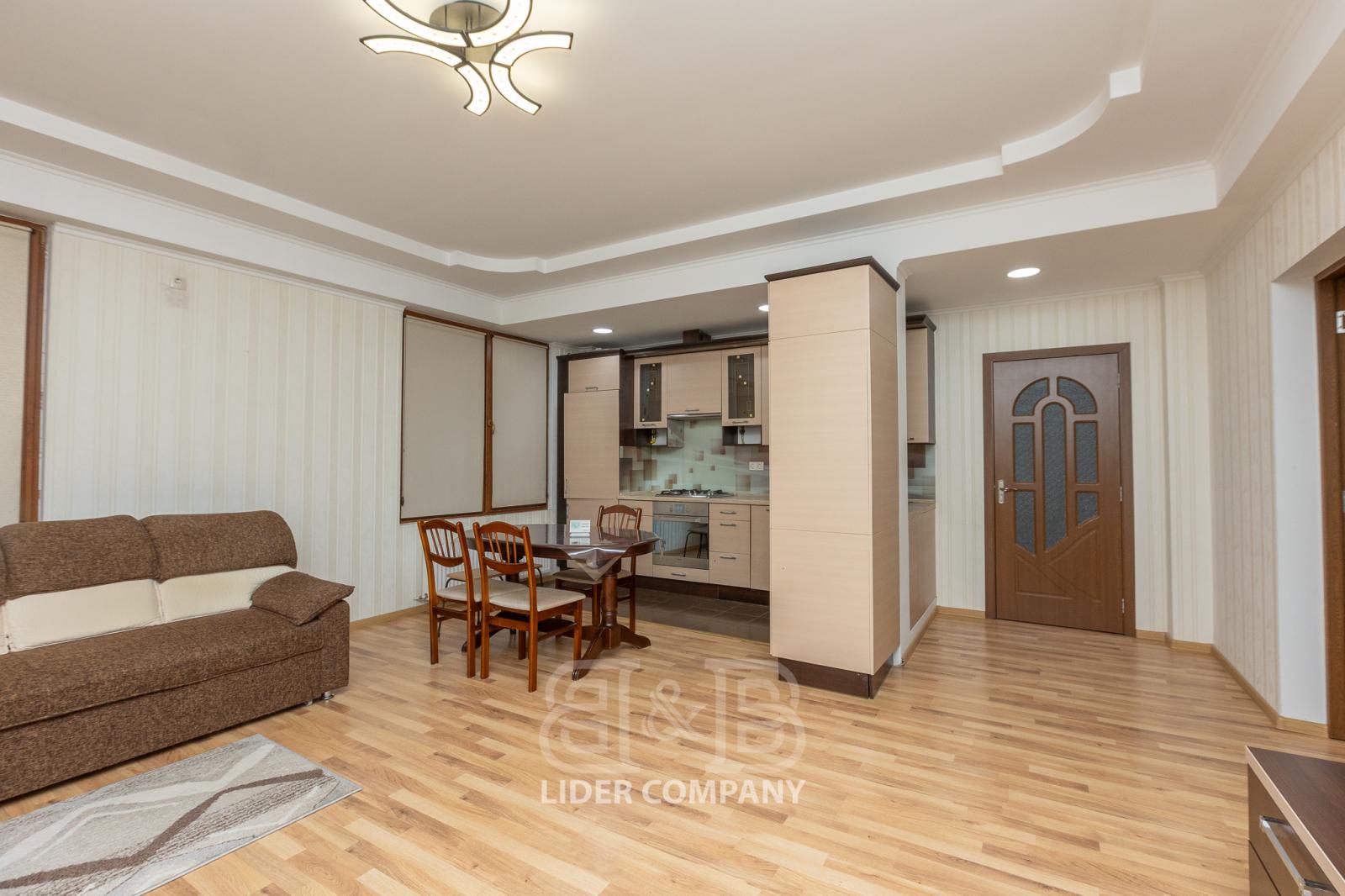 De vânzare apartament cu 3 camere - Telecentru