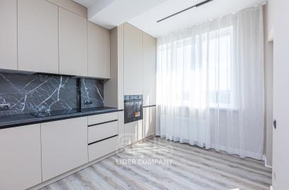 De vânzare apartament cu 2 camere și living - Rîșcani