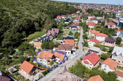 Casă modernă cu 3 niveluri de vânzare - Durlești