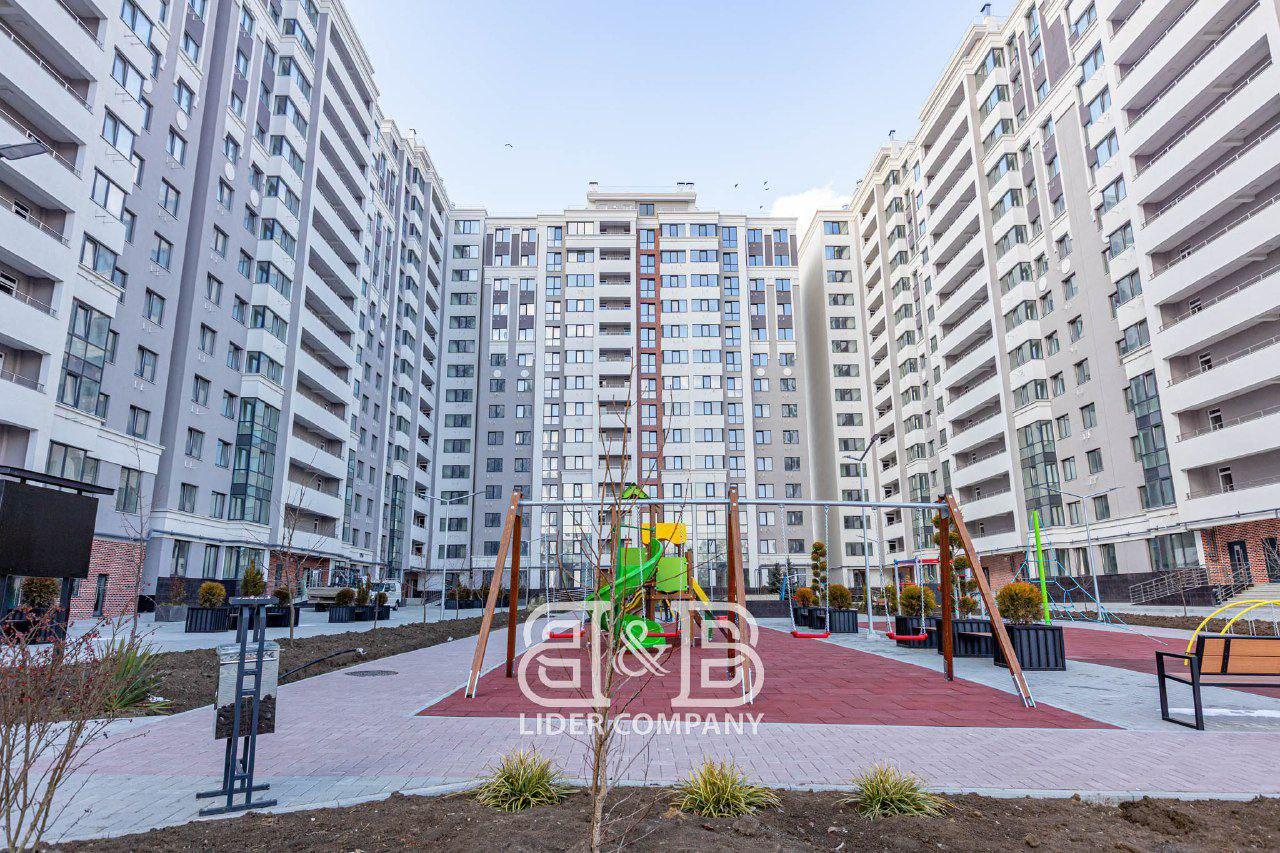 Apartament cu 1 cameră - complexul Exfactor, Buiucani
