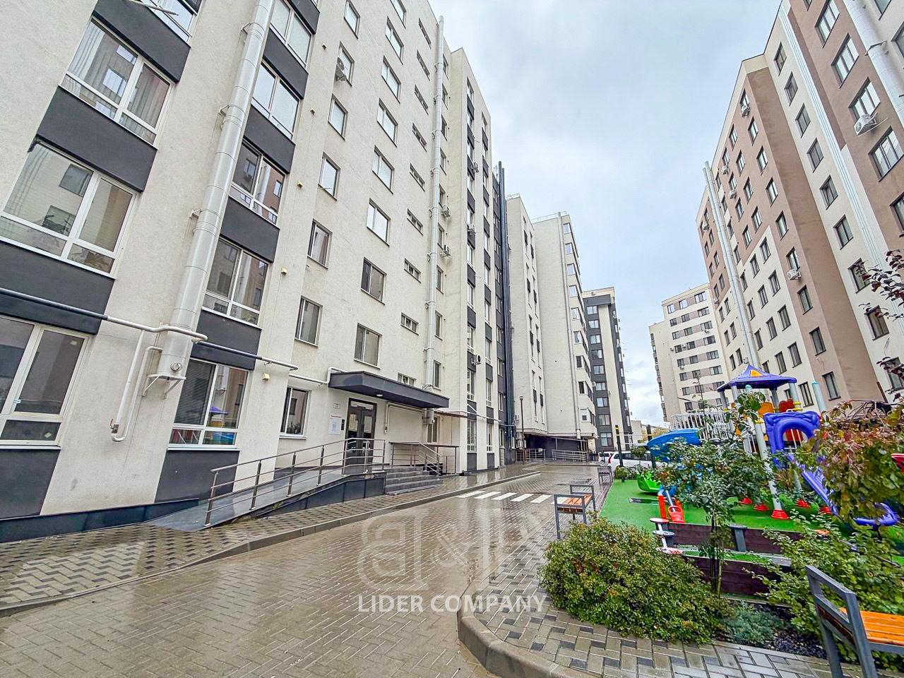 De vânzare penthouse spațios cu 4 camere - Durlești