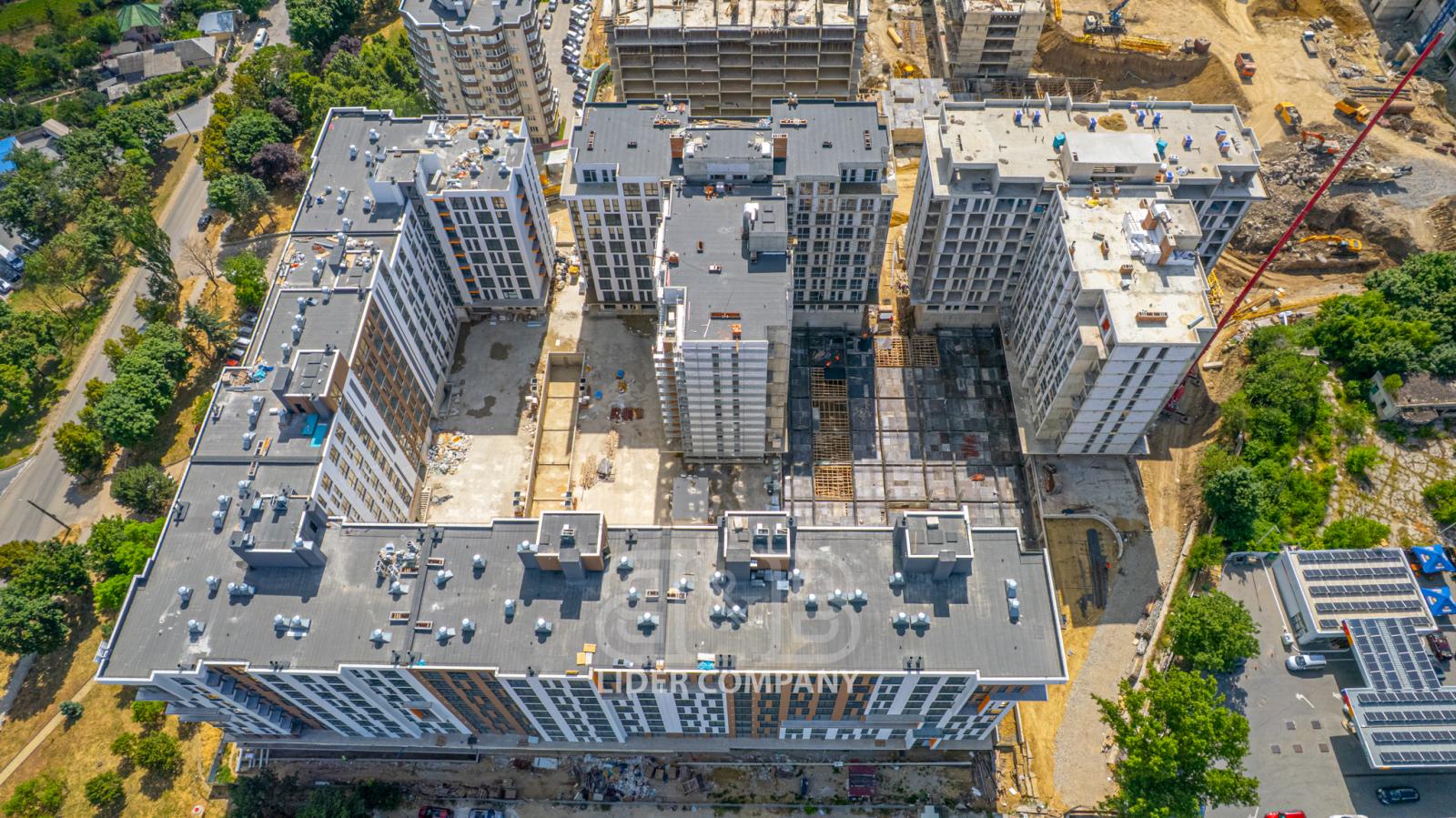 Apartament cu terasă spațioasă în Complexul Rezidențial Solaris, Telecentru